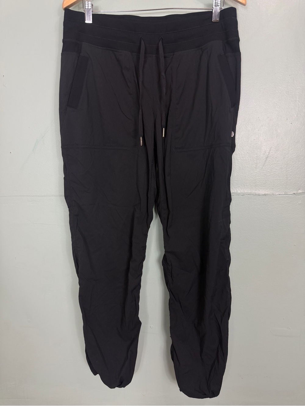 Lululemon Dance Studio Mid Rise Pant Regular Black Women Size 12 Joggers‎